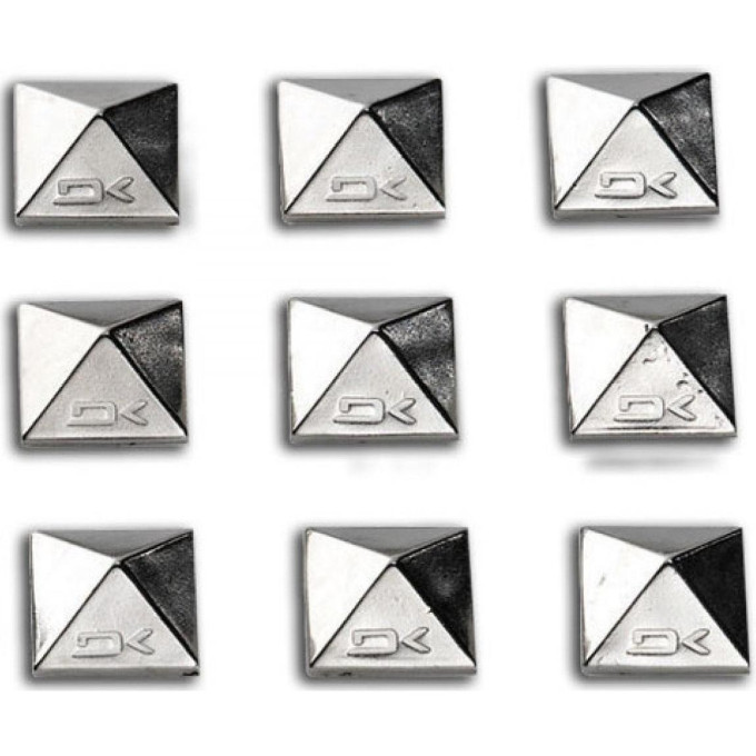 Наклейка на доску DAKINE PYRAMID STUDS CHROME 10001555 (0610934187816)